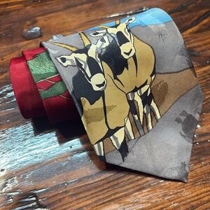 Animal‎ Tracks Tie 58" antelope and eagle